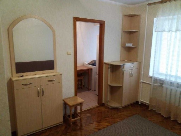 Здаеться гостинка. - фото 1