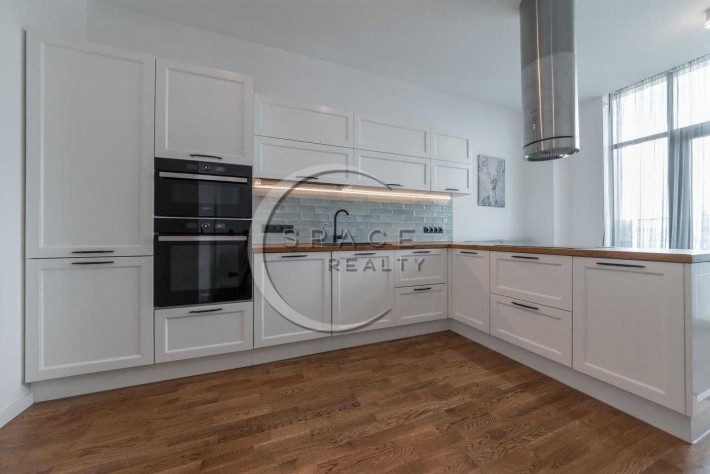 Оренда 3-кімнатна квартира Новопечерські Липки. есть Паркомісце. - фото 1