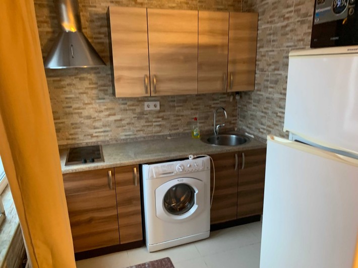 оренда  двохкімнатна двохрівнева студіо з паркувальним місцем - фото 1