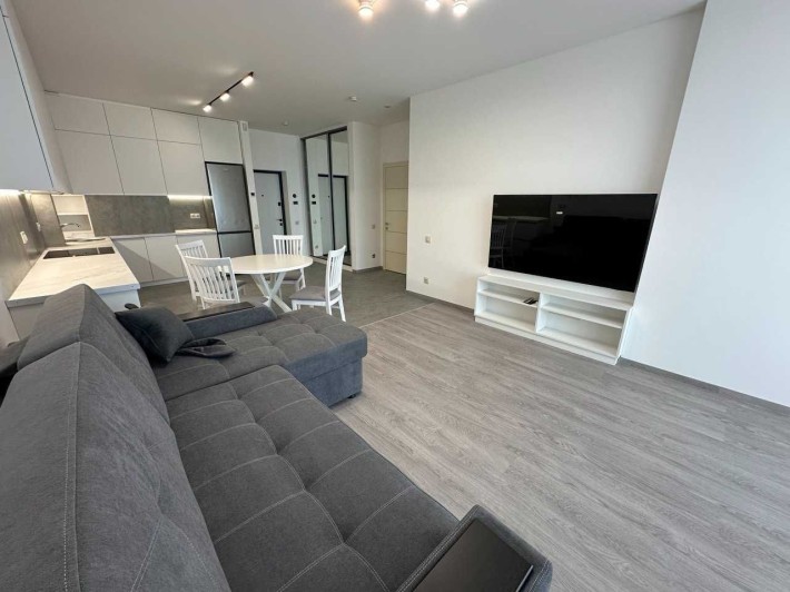 Первая сдача! Сдам видовую 2-комн кв в ЖК Небо - фото 1