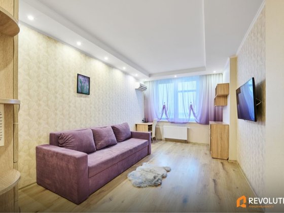 Без%, ЖК Озерний, 1-кім, Академмістечко ~25хв. Киев