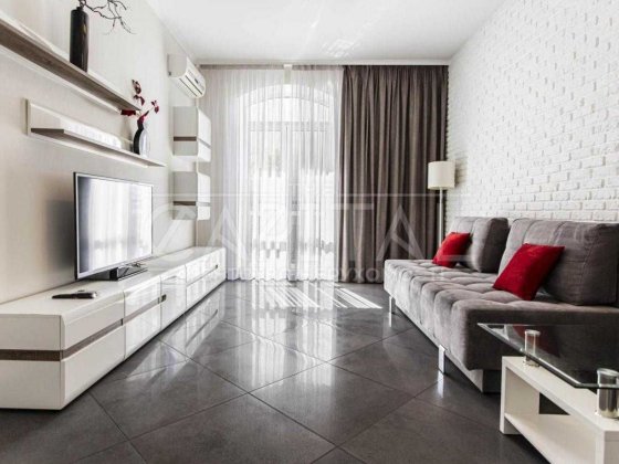 Аренда 2к 70м Шота Руставели / Рогнединская Центр Печерск Палац Спорта