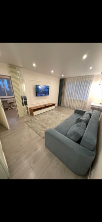 Аренда ВЛАСНИК Печерськ Василя Тютюнника 11/2 (Палац Україна) - фото 1