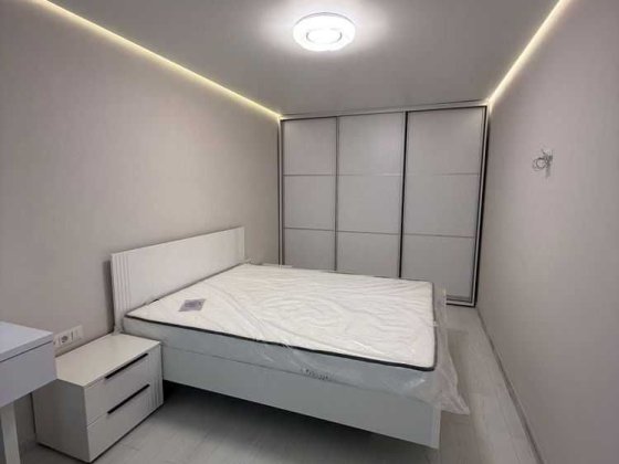 Сдам 2 комнатную квартиру на просп. Поля Олександра, 139