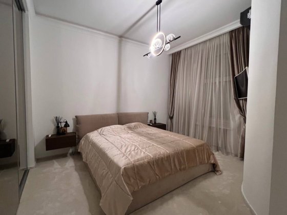 Оренда вишуканої 3к квартири по вул. Антоновича. Центр. Киев