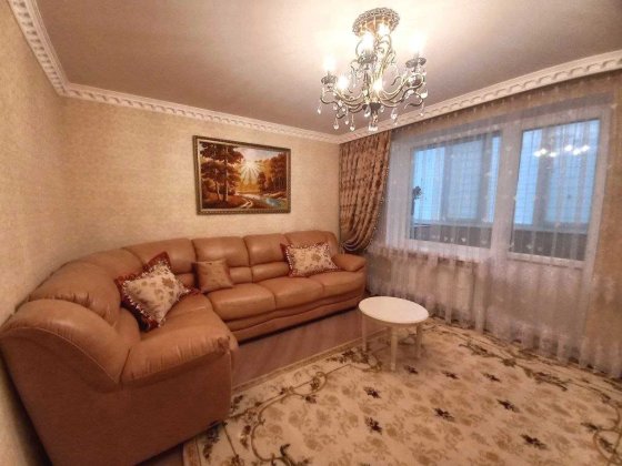 Здам в оренду 3 кімнатну квартиру в центрі міста , з ремонтом Чернигов