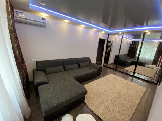 Аренда 2-х комнатной квартиры пр. Науки, 99