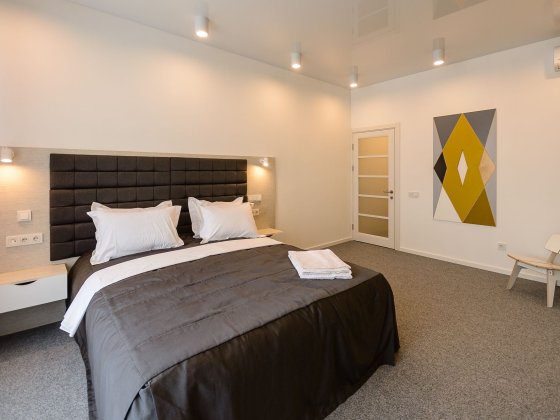 Оренда 2к смарт квартира на 33 поверсі без застави та депозиту