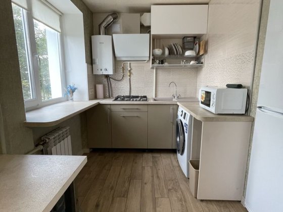 Здам 3-ту кв на лівому березі