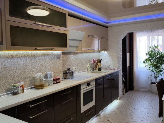 Сдам 3 х к.кв.на Песках Запоріжжя