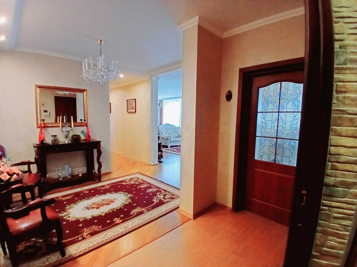 Позняки, 3-к низький поверх, паркінг, поруч метро Терміново - фото 1