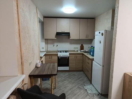 Аренда 1 -комнатной квартиры по ул Авалиани,ост.Уральские казармы.