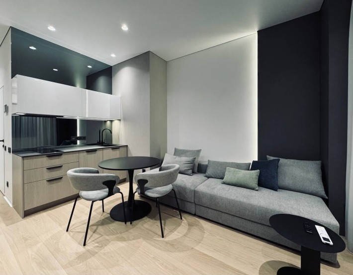 1к ЖК Port city, Овражная 15, Центр-Победа - фото 1