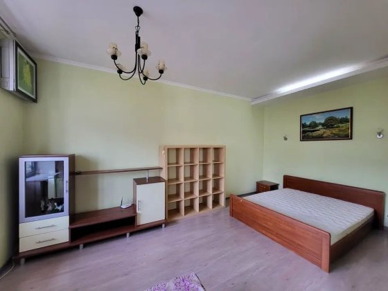 Оренда 1-к,  Центр,  м.Кловська