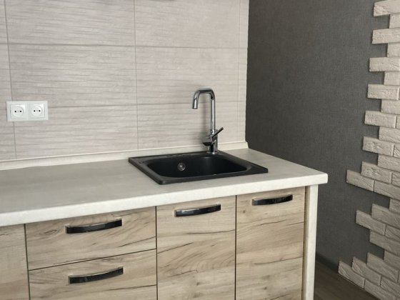 1 кімн. квартира БЕЗ ВІДКЛЮЧЕНЬ СВІТЛА Хортицький м-н вул.14 Жовтня Запоріжжя