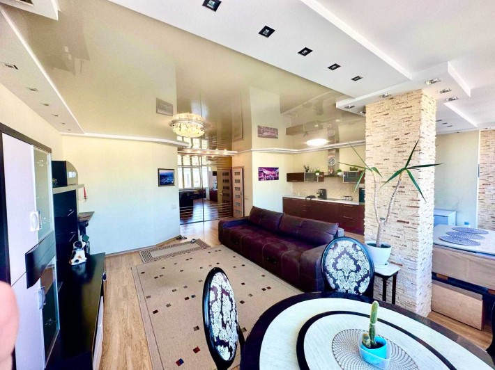 Здається 3к квартира 110 м2 5хв до центру Велика Китайвська 10а - фото 1