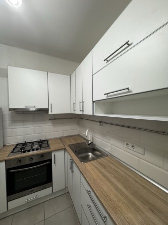 Сдается 1 комн. квартира Бородинский район - фото 1