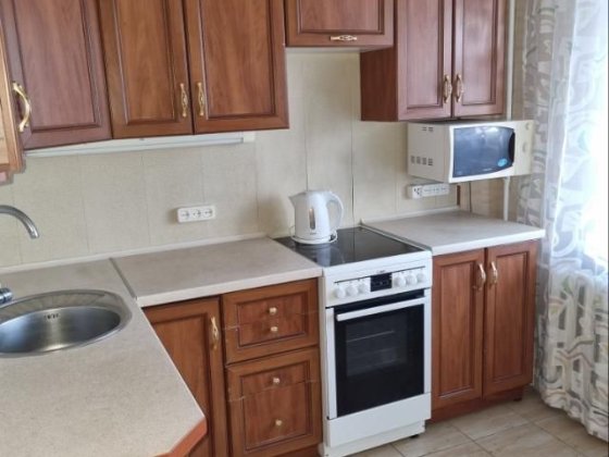 Здаємо 2к квартиру Перемога 6