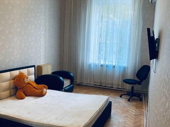 2к.квартира пр.Повітряних сил (Воздухофлотський пр)