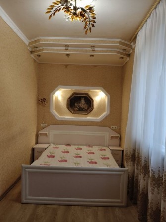 2 кімнатна в центрі в гарному стані. Оренда - фото 1