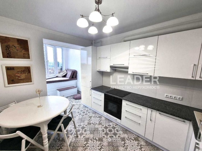 Сдам 1к.Панорамний вигляд на річку!Кондиціонер,Гардероб.Сигналізація! - фото 1