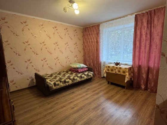 Здається 1 кімнатна на Крошні з меблями. Житомир