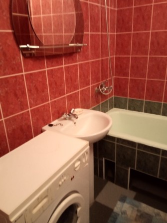 Здаю добротну 2-х кімн.кв-ру, Центр, вул.Покровська,"чешка" - фото 1