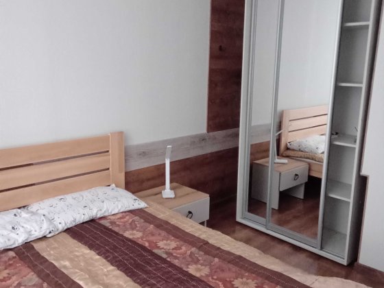 Оренда довготривала  1 кім  м кв метро Вирлица