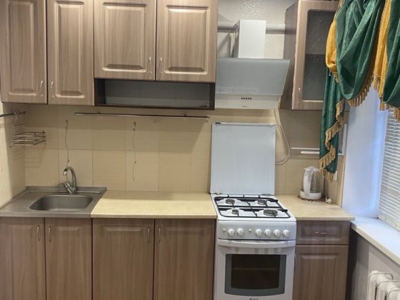 Сдам однокомнатную квартиру в Заводском районе Запорожье