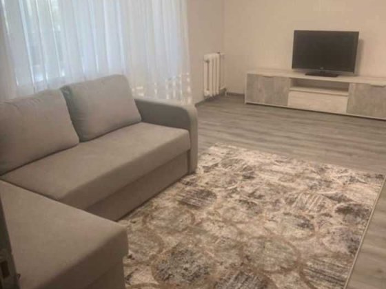 Сдаётся 2к квартира на пр. Богдана Хмельницкого, 8Д