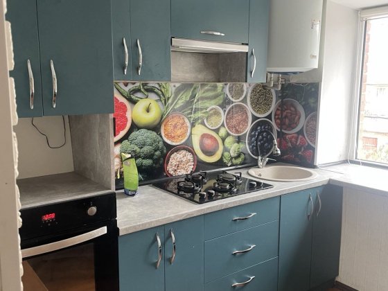 Оренда. 2 кімн., 2-й пов., ремонт, меблі, побут. техн. Р.-н: Райцентр Кропивницкий