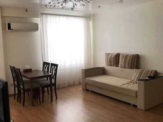 Сдаётся 2-х комнатная квартира на А.Поля 27Д