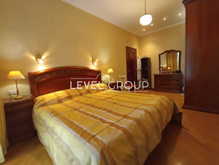 Оренда 3 кім на Печерську вул Князів Острозьких 37/2 - фото 1