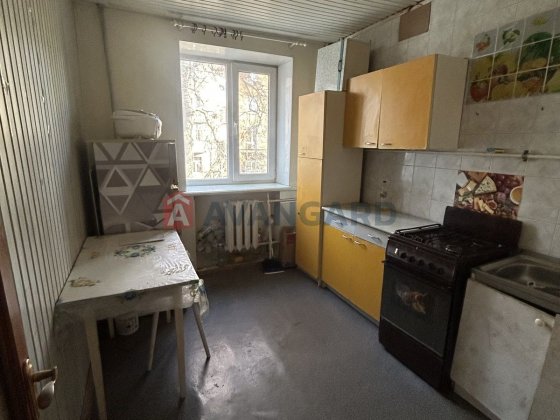 Сдам 1-х комн пр. СЕРГЕЯ Нигояна (бывш Калинина) этаж 3/4