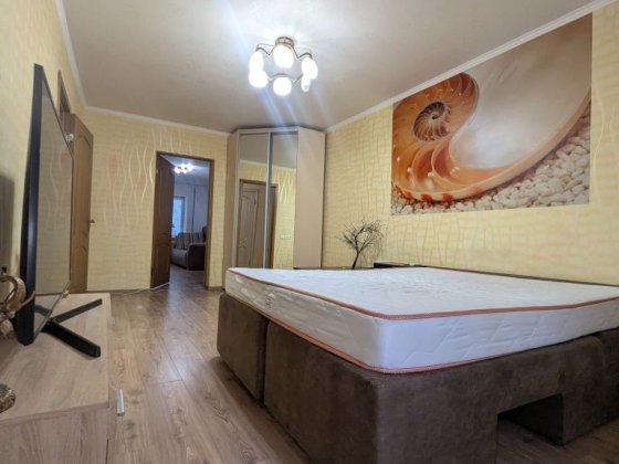 Аренда 2 х.квартиры. Пр Богдана Хмельницкого Дніпро