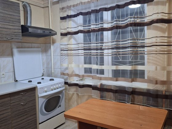 Сдам  Свою  1 ком. квартиру Запорожье