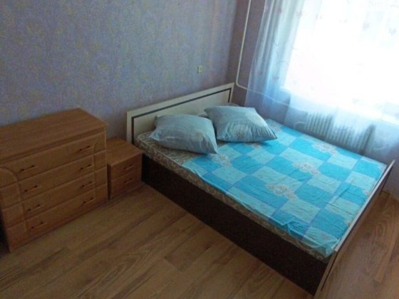 Сдам 3к Красный камень Парус Коммунар Покровский