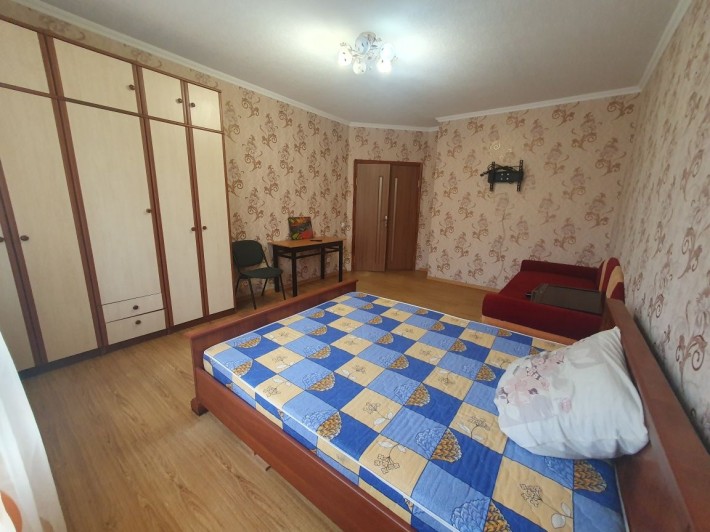 Здам в оренду 3 кімнатну квартиру на Поділлі. - фото 1