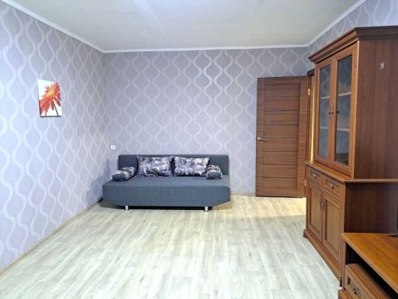 Сдаётся 1к квартира на жм Тополь 1 дом 4