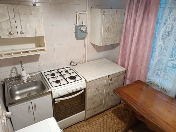 Сдам 2 к квартиру жм Красный камень ,Коммунар,Покровский