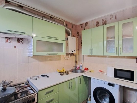 1 кімнатна в цетрі міста з меблями та технікою Кропивницкий