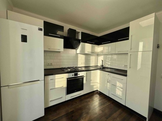 Здається чудова 1 кімната квартира на 600 річчя. Винница