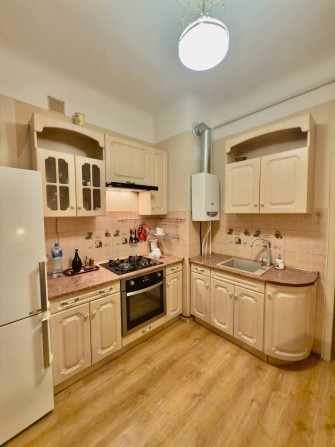 Сдам 2к в центре города. Берут с животными - фото 1