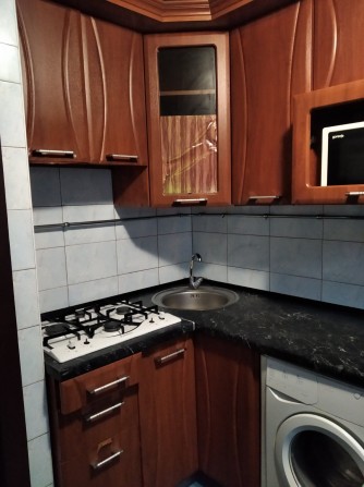 Сдам 1-к квартиру на Тополе -3. Автономное отопление. - фото 1