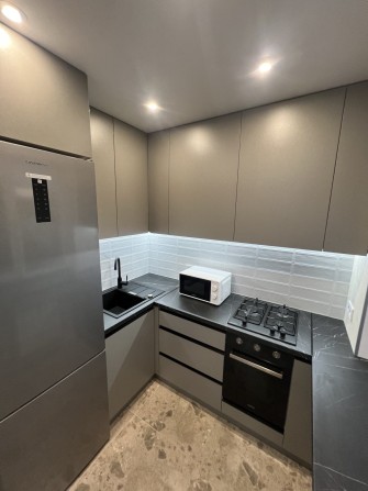 Сдам 2 к студия, с А.О, по Ю.Савченко. - фото 1