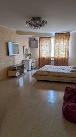 Оренда 2-к квартири на вул. Олександра Мишуги - фото 1