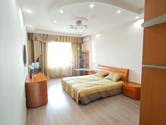 Оренда квартира 4 кімнати Андрія Верхогляда 4 Дельмар поруч Липки