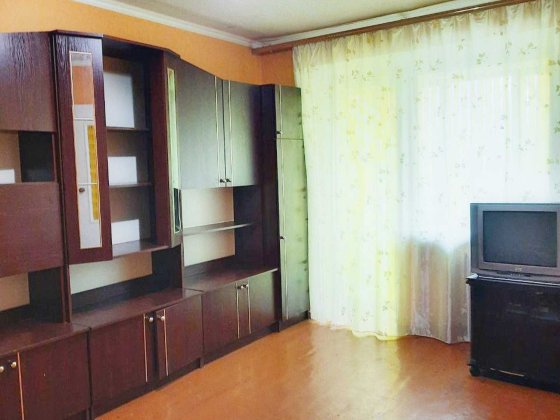 Сдам 1 ком.квартиру Центр  АТБ