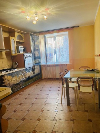 Аренда 3-к квартира ~100м2 в центре города. - фото 1