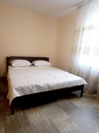 Сдам 2х к квартиру на пр. О.Поля  первая сдача с хорошим ремонтом. - фото 1